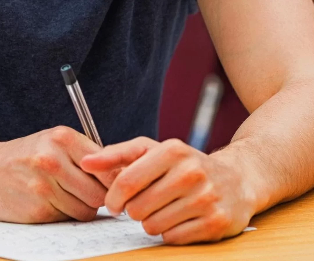 4749260_68f1359d8a983fb