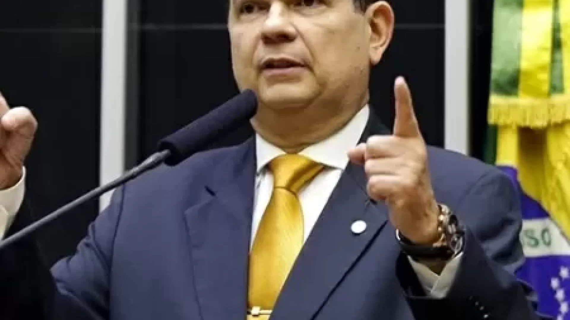 deputado mauro benevides